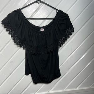 No Boundaries Black Shoulderless top S